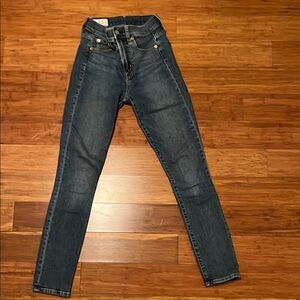 Gap high rise skinny Women's Jeans